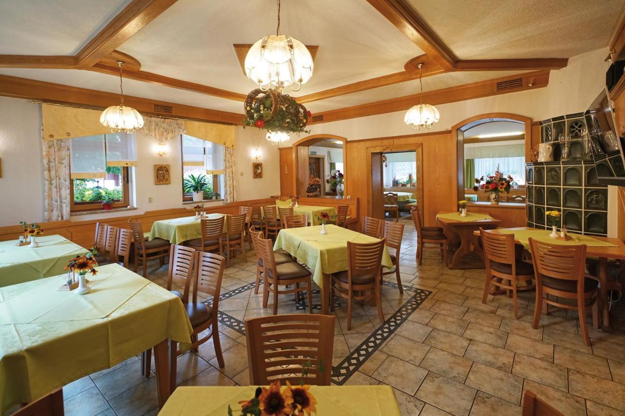 Landhotel Gasthof Zwota Klingenthal Buitenkant foto
