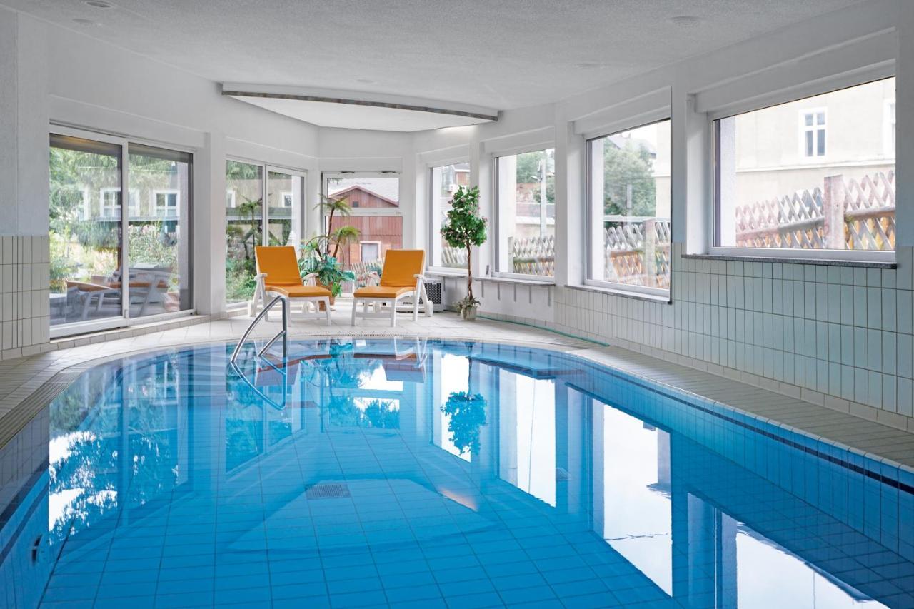 Landhotel Gasthof Zwota Klingenthal Buitenkant foto